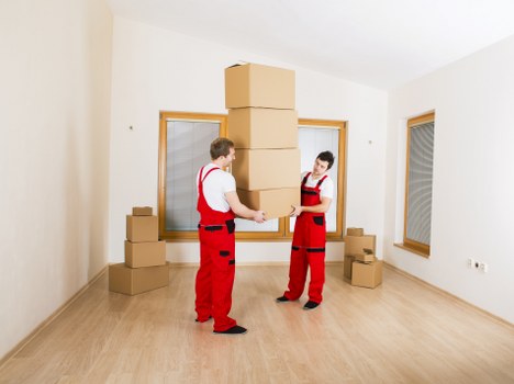 Packing and loading assistance for a Seven Sisters home relocation